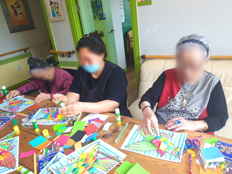 인지프로그램 [앵무새 꾸미기]